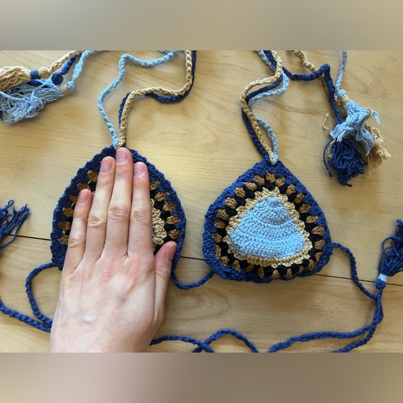 Andi Bagus Timmy Crochet Bikini - Picture 6 of 9